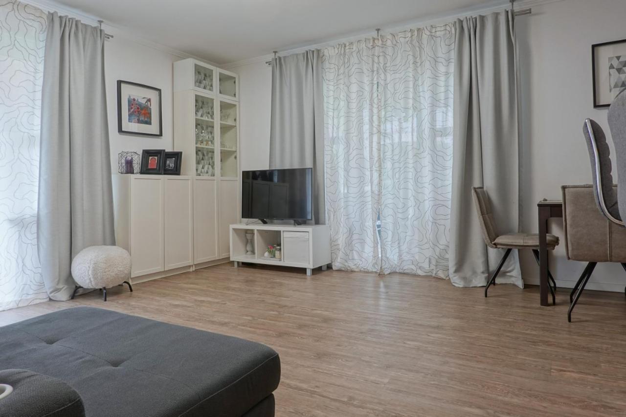 Apartment Ruhige Mitten In *